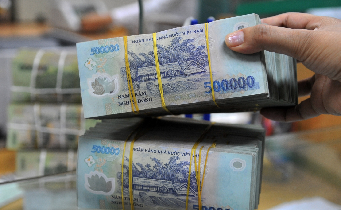Tiền Vnd